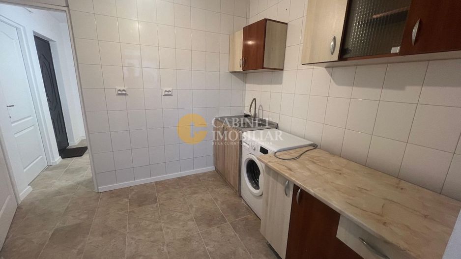 Nicolina - 3 Camere Decomandat  - Etaj Intermediar - Bloc 1985 - Poză 10