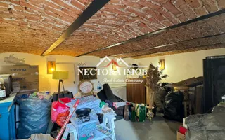 NECTORA IMOB-Casa Mare 10 camere,4 bai,Zona Centrala, utilata/mobilata - Poză 32