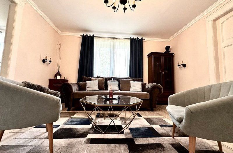 Închiriere casă cu grădină și șemineu în Timișoara – Stil și confort! - Poză 12