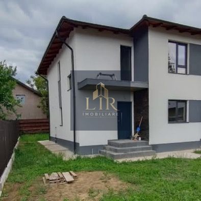 Casa tip duplex Horpaz Miroslava - Poză 2