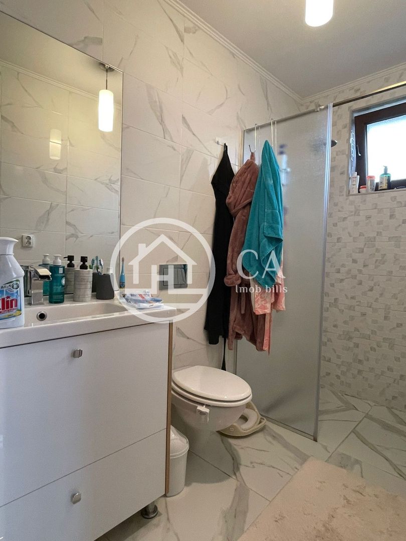 Casă de închiriat cu 4 camere în Santandrei, Oradea. - Poză 13