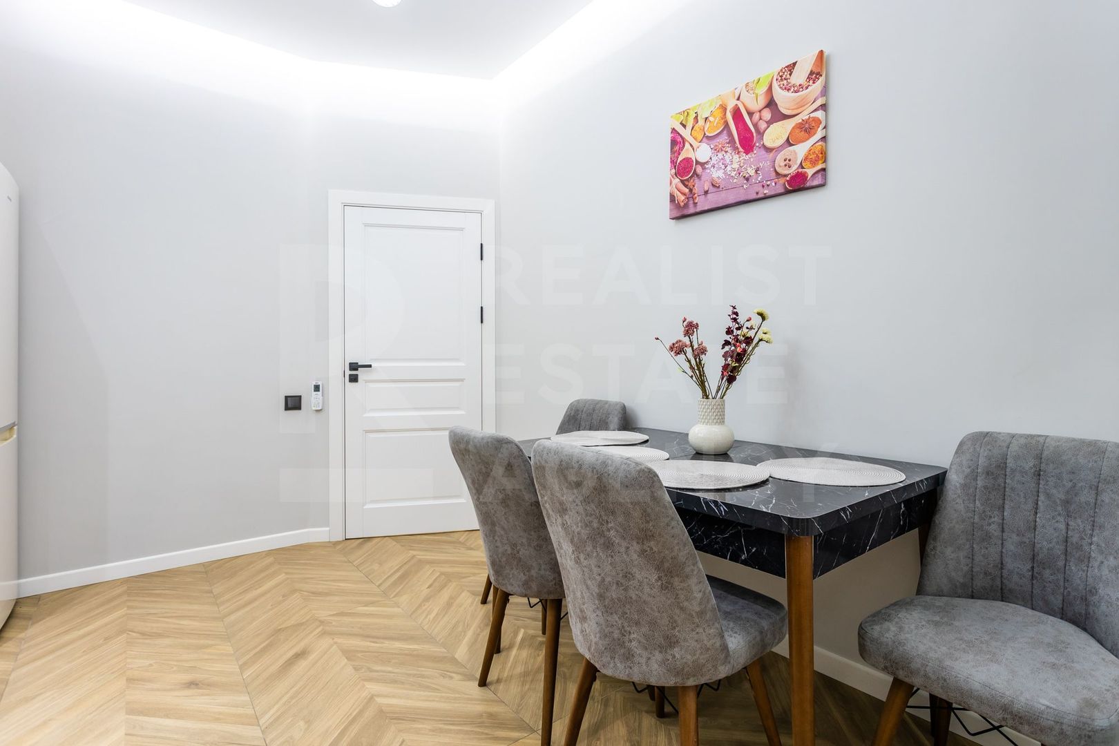 Vânzare, apartament, 2 camere, bd. Mircea Cel Bătrân, Ciocana - Poză 2