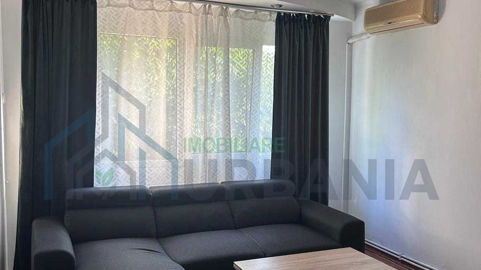 Apartament 3 camere semidecomandat, Podu Roș (Bld. Țuțora) - Vânzare - Poză 1
