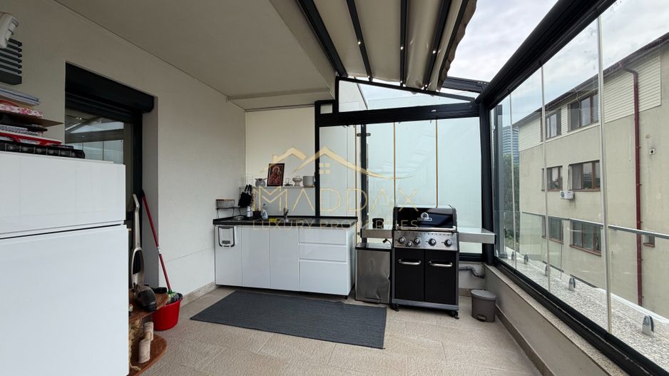 Apartament de tip Duplex 6 camere *250mp* + 2 Garaje // Herastrau - Poză 44