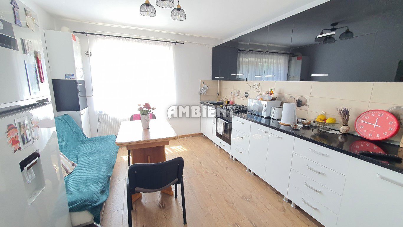 CASĂ INDIVIDUALĂ D+P+M cu teren 430 mp, zona CENTRALĂ; - Poză 4