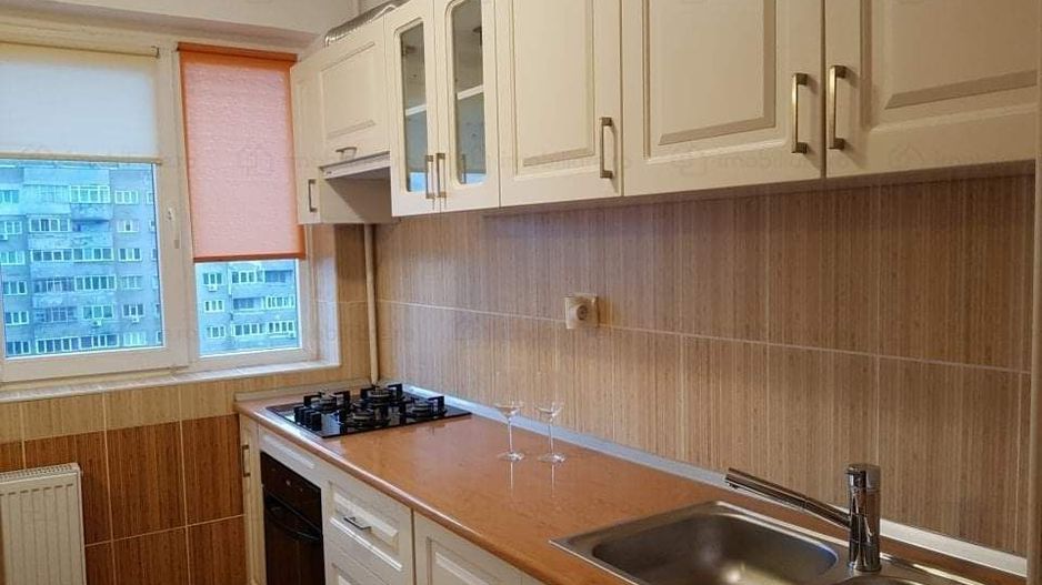APARTAMENT MODERN 2 CAMERE GORJULUI MOBILAT & UTILAT BLOC ANVELOPAT - Poză 4