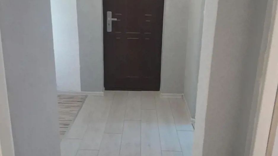 BRASADAS vinde ap 2 cam etaj 2/4 Micro 14 Dariu Pop. - Poză 3