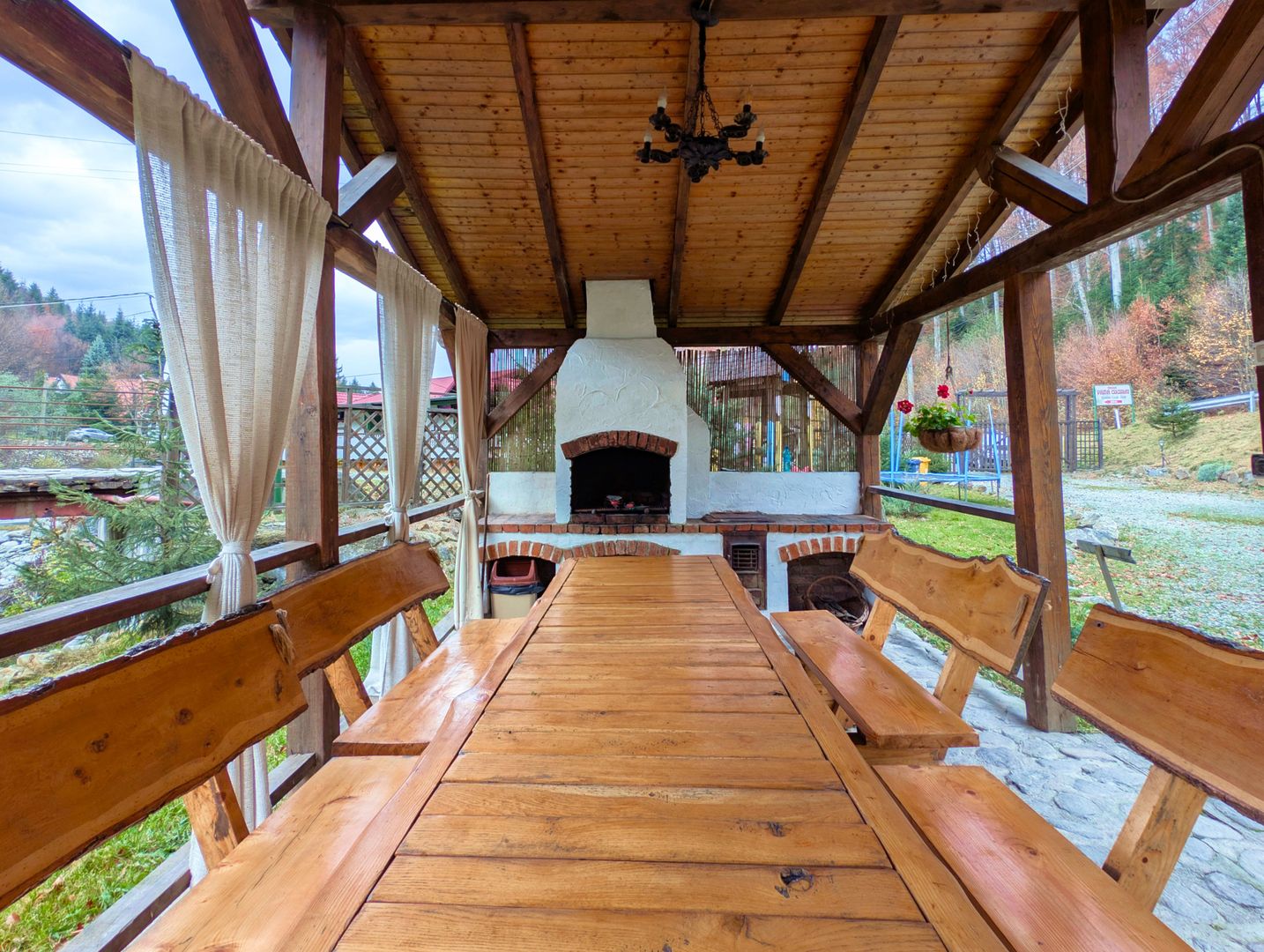 Cabana / Casa de vacanta pe Transfagarasan - Sibiu - Poză 1