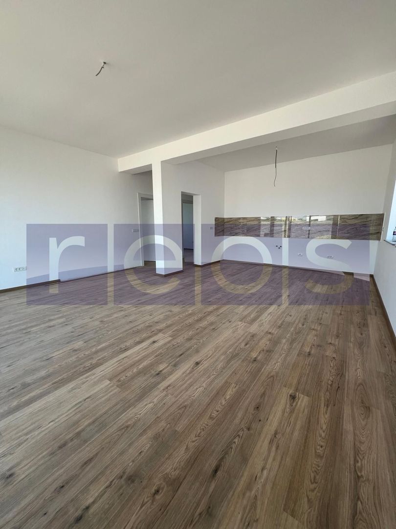 VANZARE CASA 5 CAMARERE | 400 MP | TUNARI - Poză 2