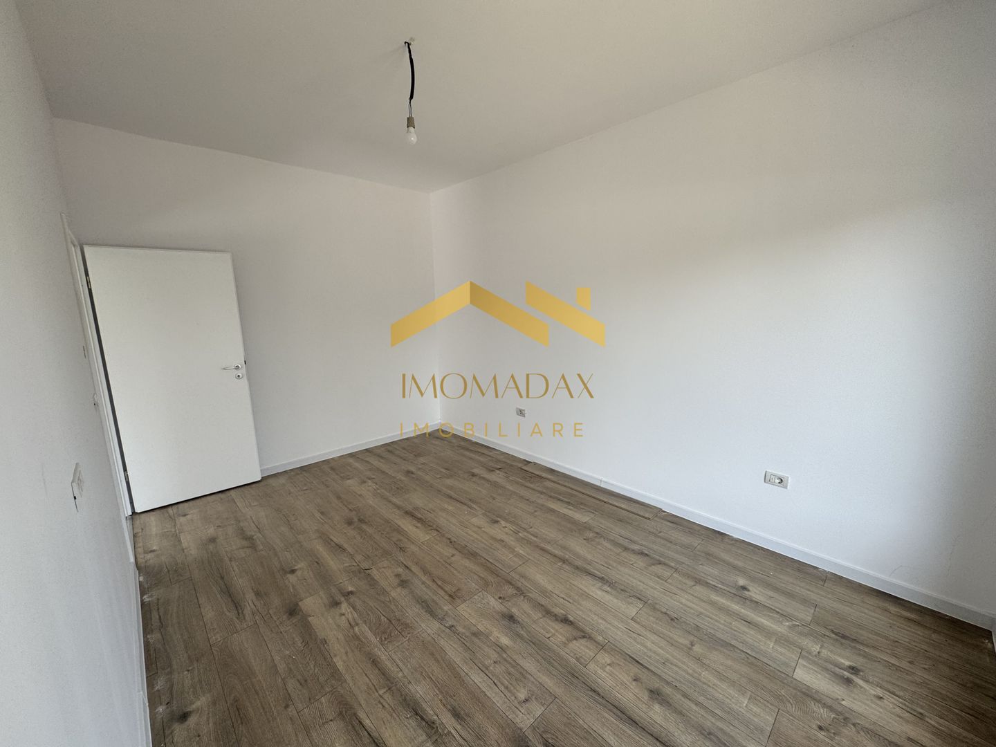 - Duplex -3 camere - 2 bai - - Poză 5