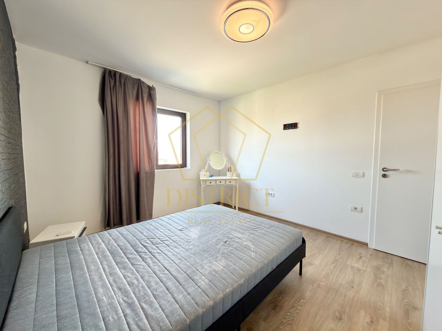 Apartament cu 3 camere complet mobilat si utilat la etajul 2 in Giroc - Chisoda. - Poză 7