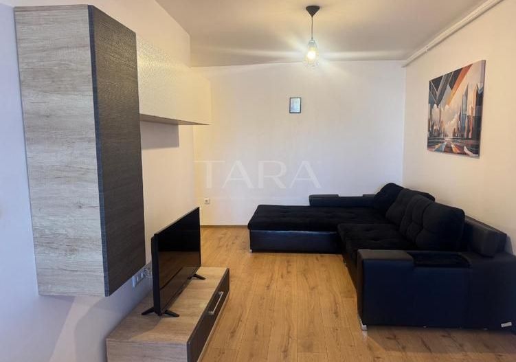 Apartament modern cu 2 camere, parcare subterană inclusă. - Poză 2