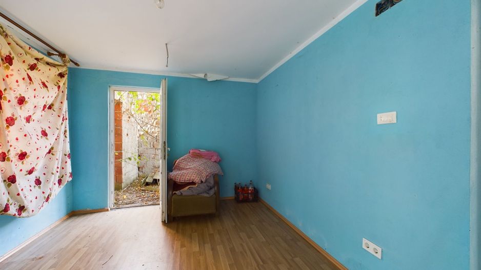 Oportunitate de investiţie, casă cu teren,  în Şuştra, Timiş - Poză 6