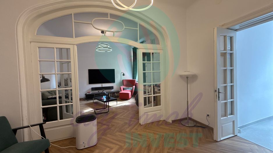 Apartament cochet vila edificata in perioada interbelica - Poză 8
