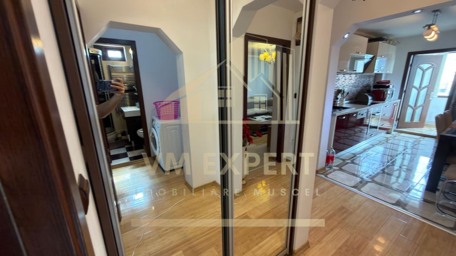APARTAMENT 3 CAMERE ETAJ 3 VIȘOI CAMPULUNG - Poză 14