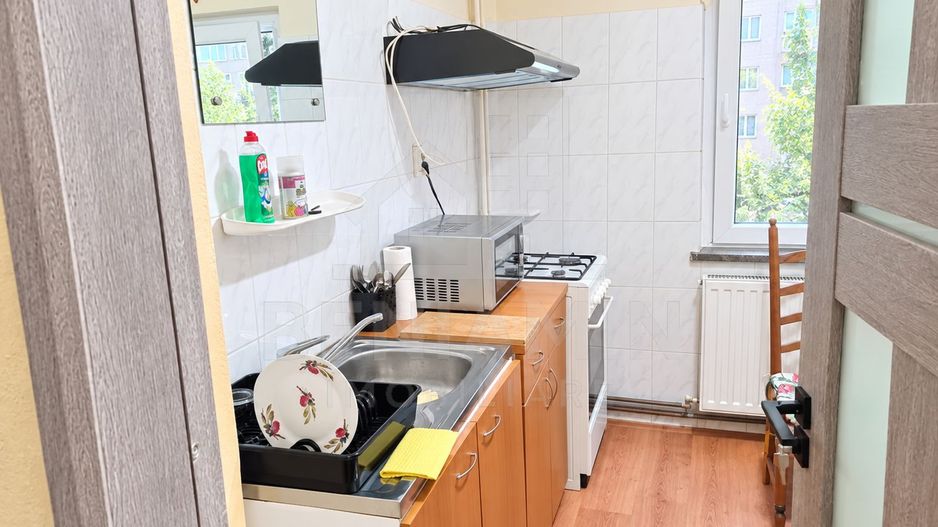 2 camere decomandat - Brazda lui Novac - etaj 2 - centrala - 51mp - Poză 3
