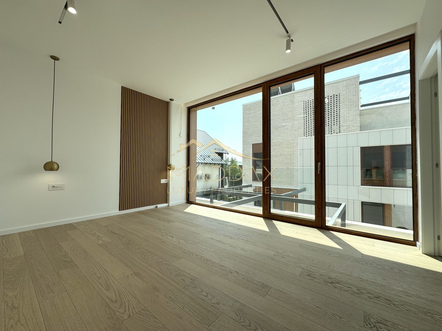 Vila cu 6 camere *575mp* / 2 locuri parcare // Pipera- Iancu Nicolae - Poză 32