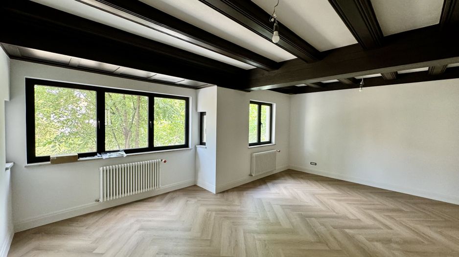 Primaverii vila 650 mp stil arhitectonic neoromanesc - Poză 6