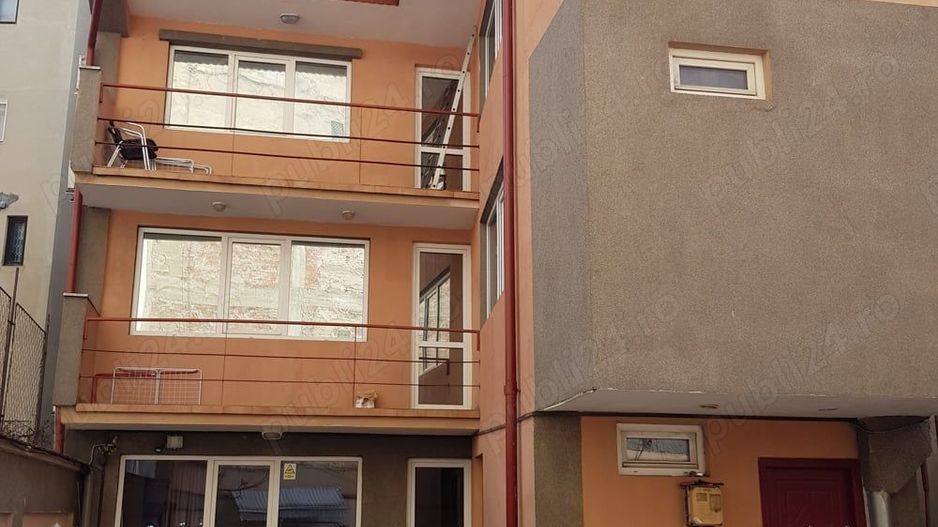 Vila Bd DACIA stradal - Poză 1