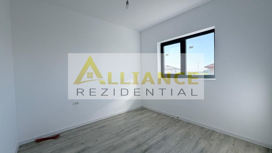 Casa Individuala - 4 camere - 2 bai - 350mp teren - Poză 7