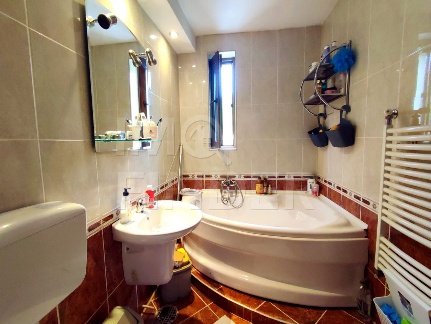 Apartament Decomandat 3 camere si 2 Parcari Grigorescu - Poză 6