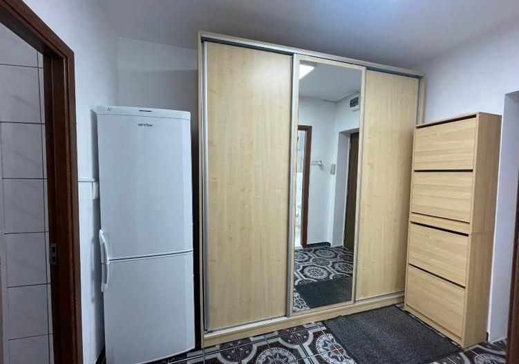 Garsonieră decomandată,renovată,aer condiționat,spațioasă, Vitan - Poză 4