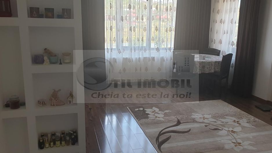 Apartament 3 camere decomandat in zona Rediu- vis-a-vis de Lac Rediu - Poză 2