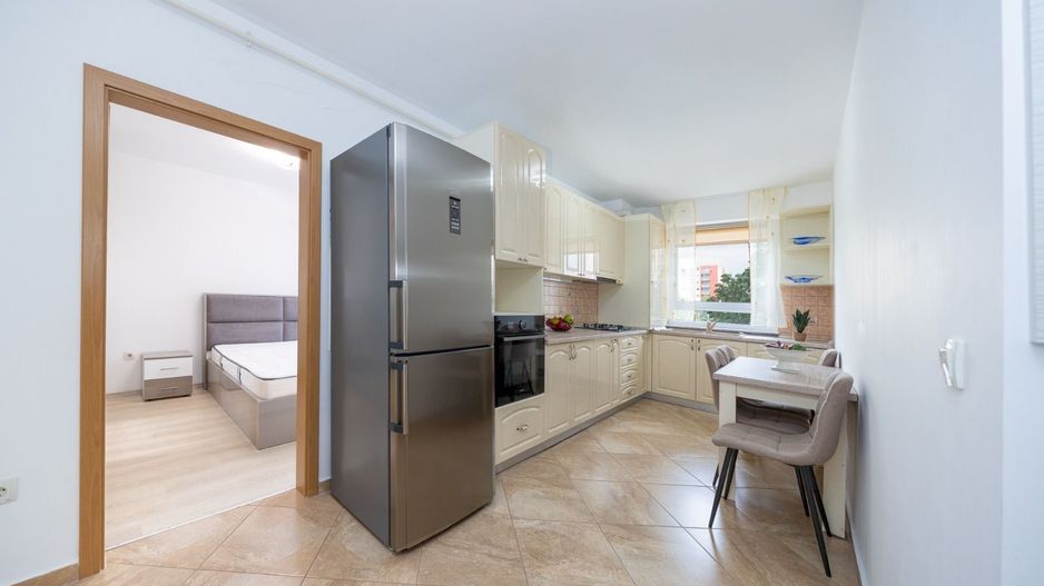 Apartament 2 camere,loc de parcare si boxa-Avangarden Bartolomeu - Poză 3