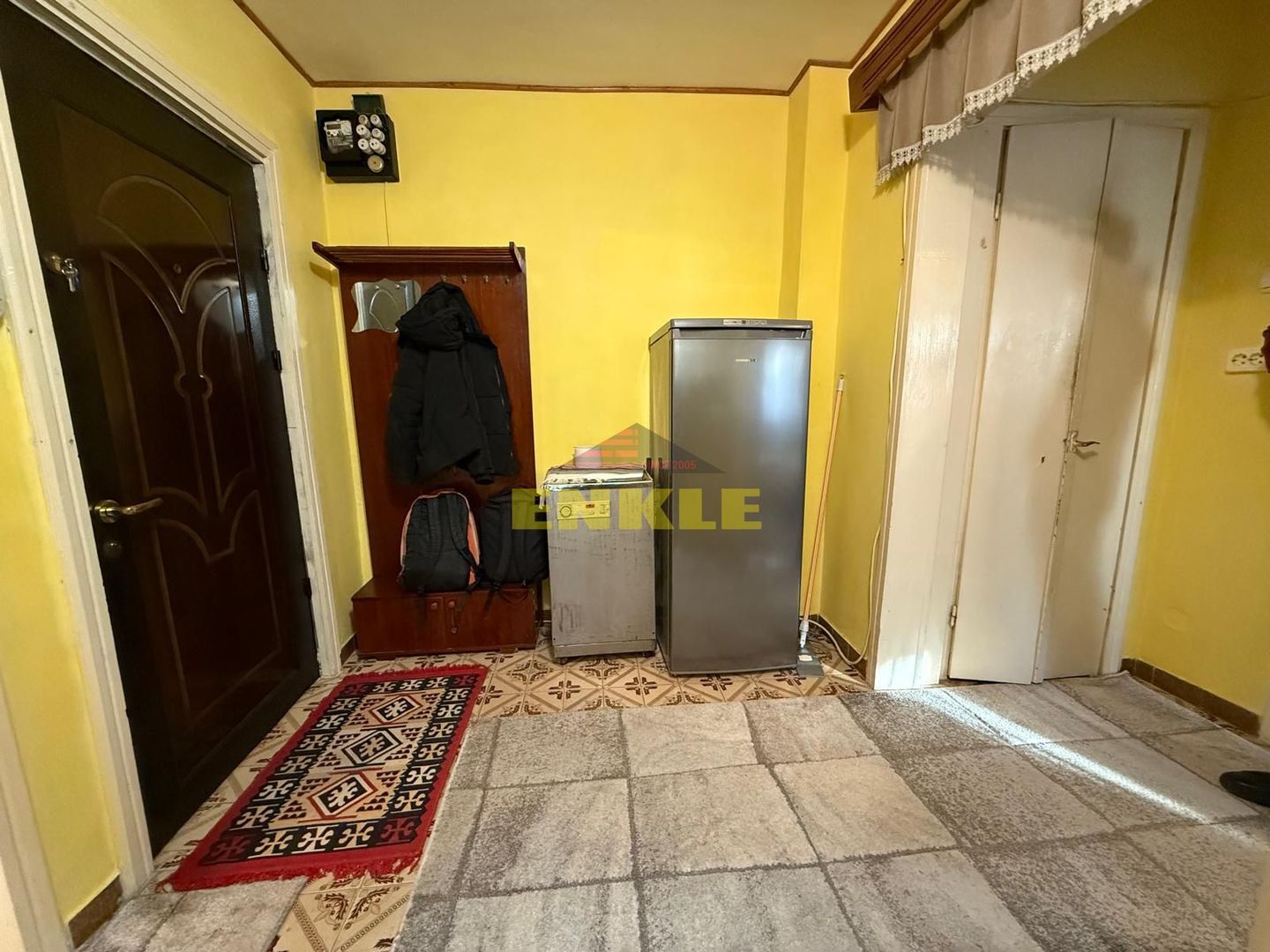 De vânzare apartament cu 2 camere decomandat, zona Bucovina. - Poză 4