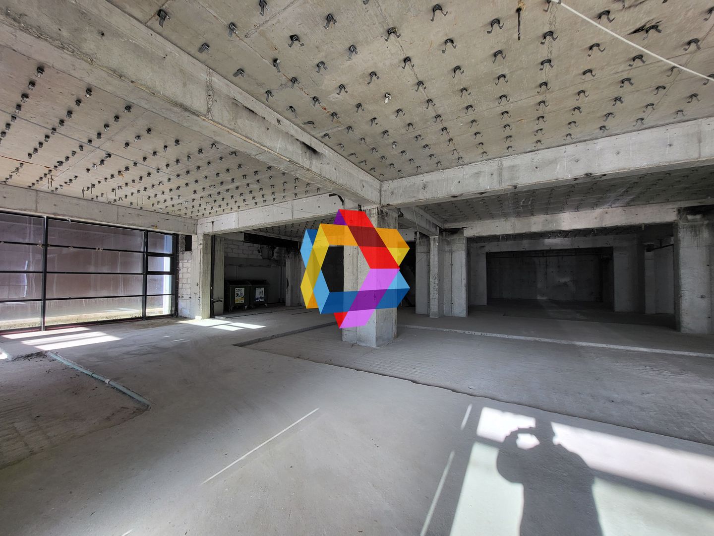 Clădire mixta -3600 mp - Poză 14