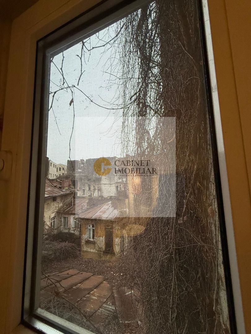 3 camere | Etaj 3/4 | Nemobilat | Universitate - Piata C. A . Rosetti - Poză 12