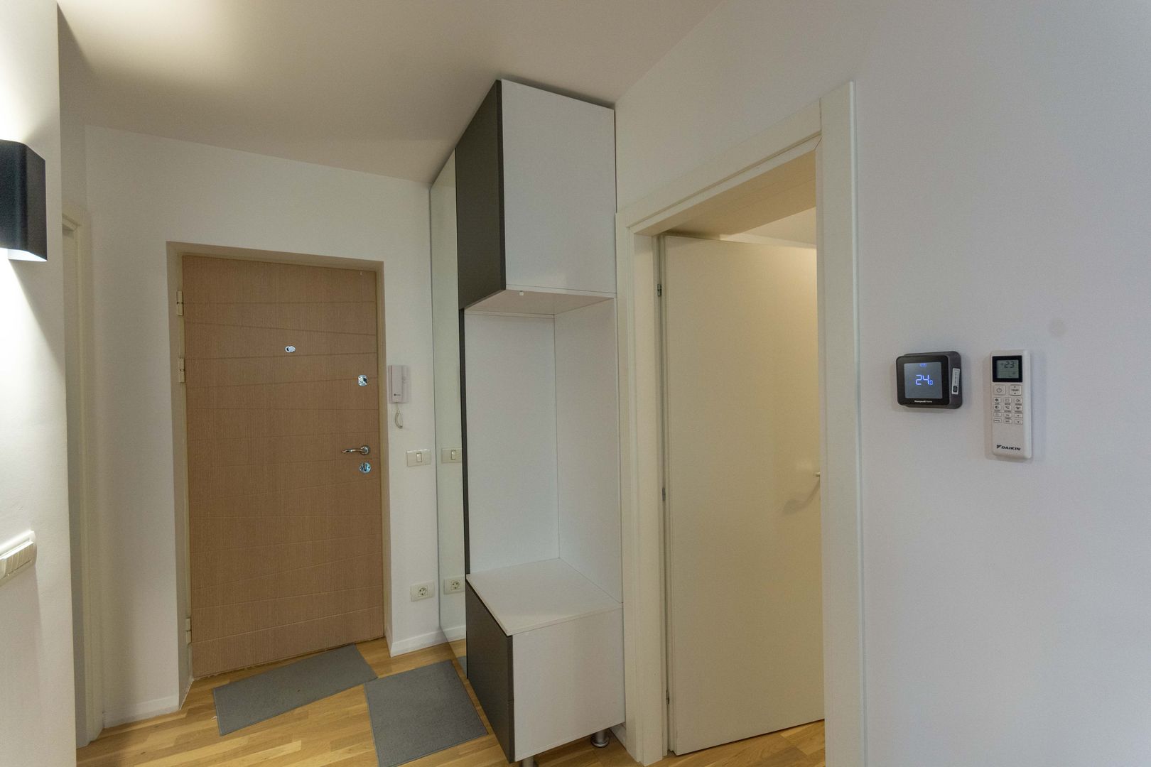 Calarasilor | 3 camere | Mai bine nu se poate, mai frumos nu exista - Poză 4