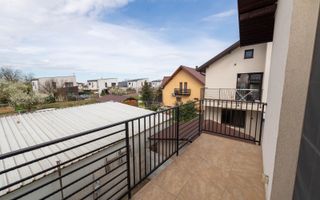 Vila in Tunari cu garaj si spatii de depozitare - Poză 21