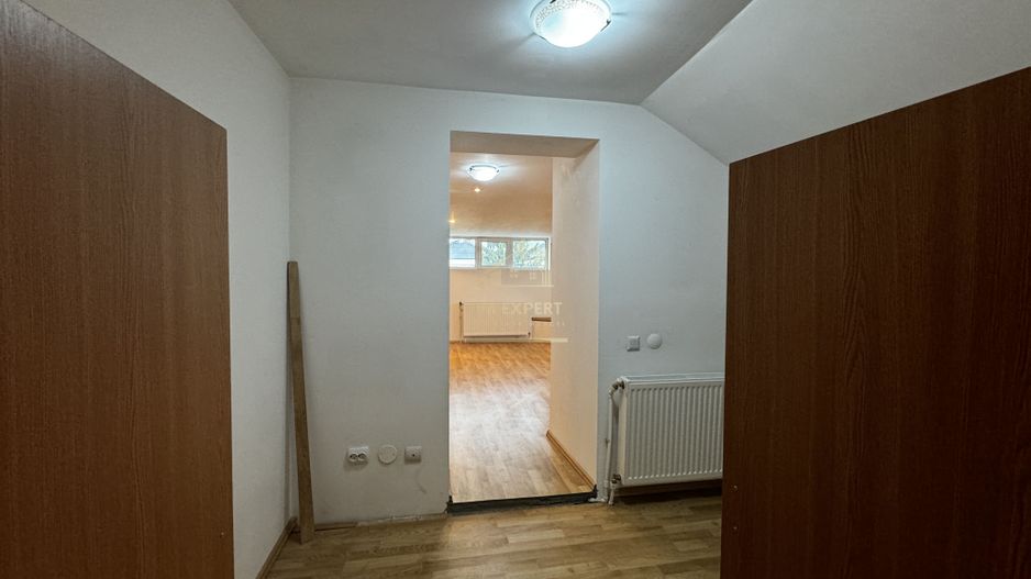 APARTAMENT CAMPULUNG TIP PENTHOUSE, 5 CAMERE GRUI - Poză 41