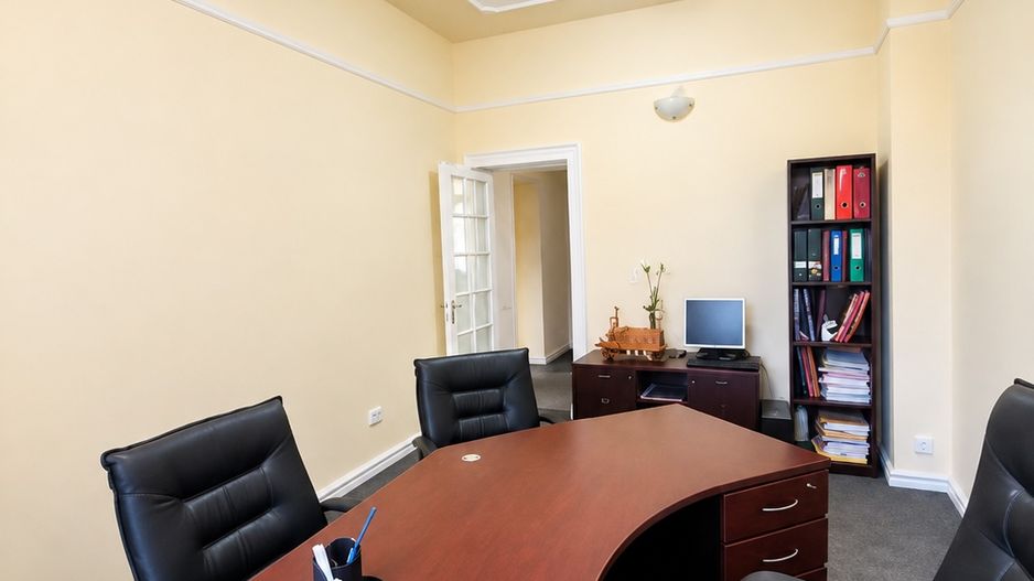Oportunitate de investitie! Vila ultracentrala, zona Armeneasaca, com - Poză 6