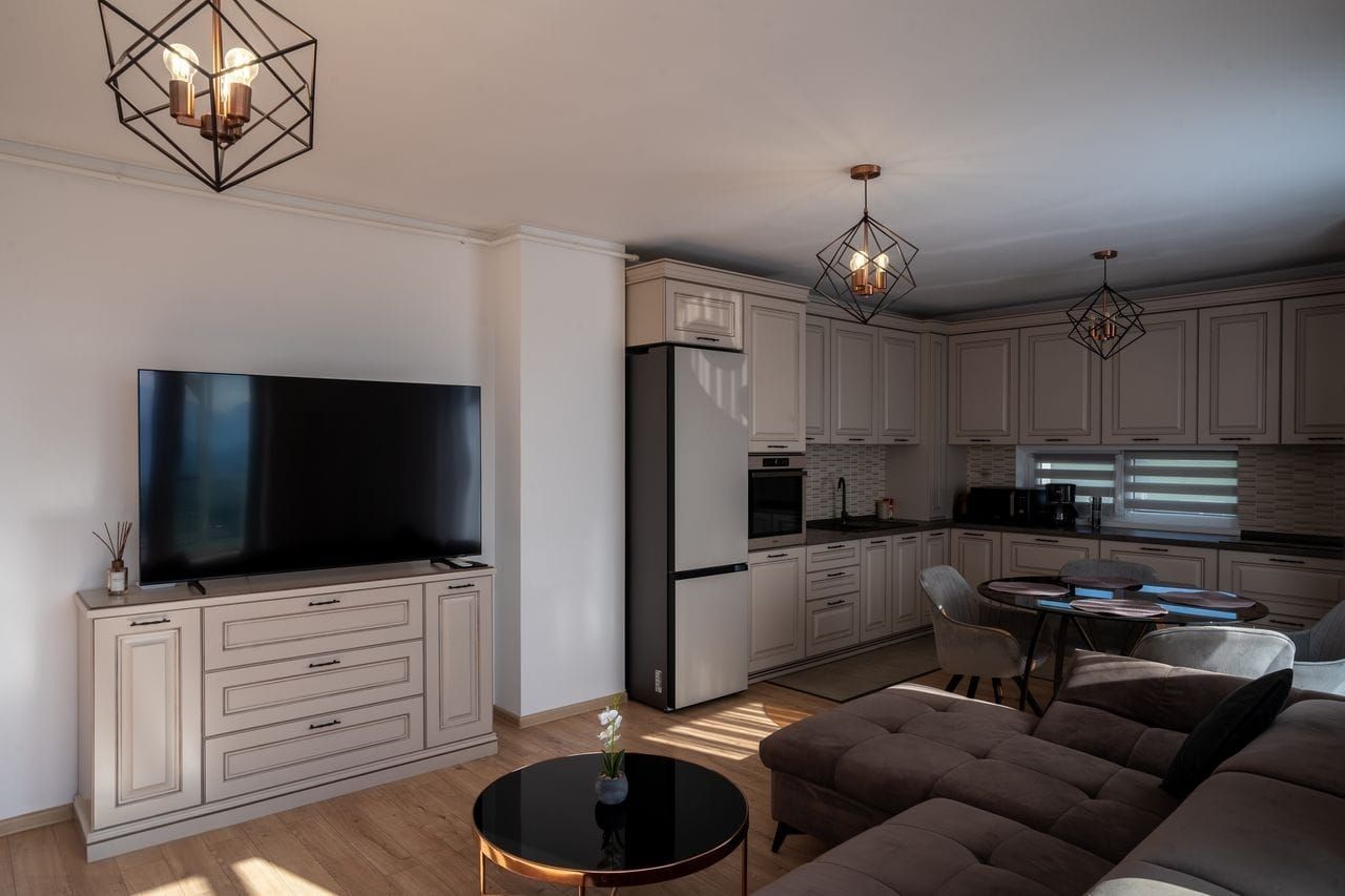 De inchiriat penthouse zona Tractorul, Coresi - Poză 3