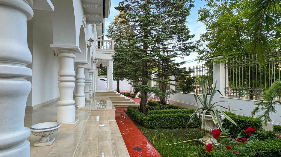 PROPRIETATE CU ENERGIE PURA |  Sanctuarul Eleganței și Rafinamentului - Poză 40