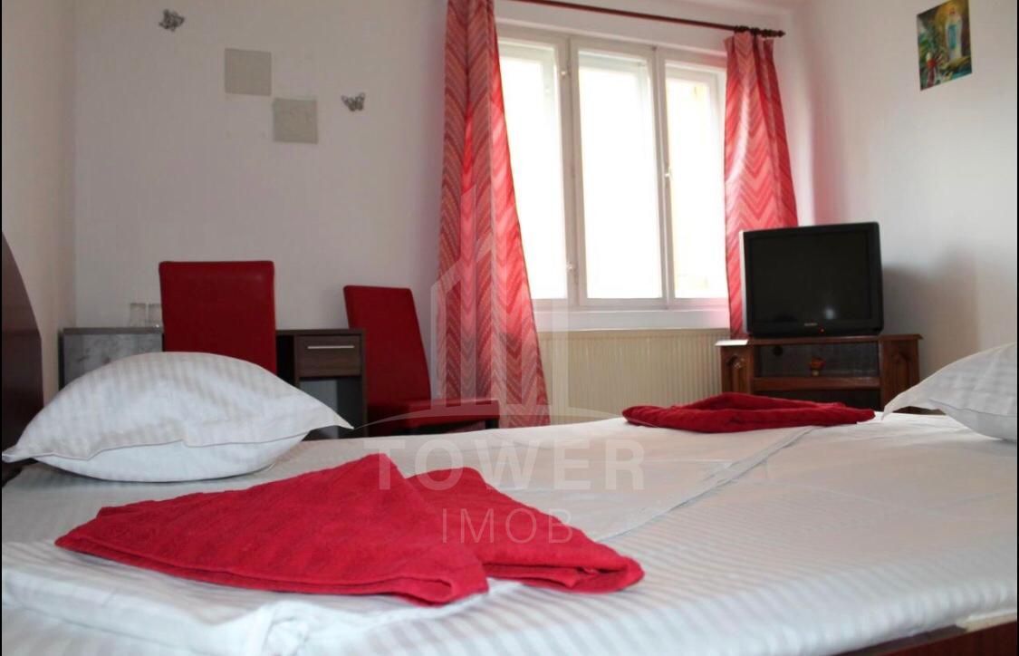 Casa single P+ E , in cartierul Strand - pretabila pentru pensiune sau locuinta - Poză 5