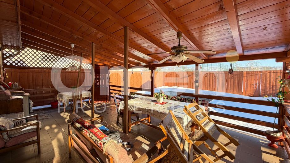 Casa cu piscina de vanzare, cu 6 ari de teren, Unguras - Poză 26