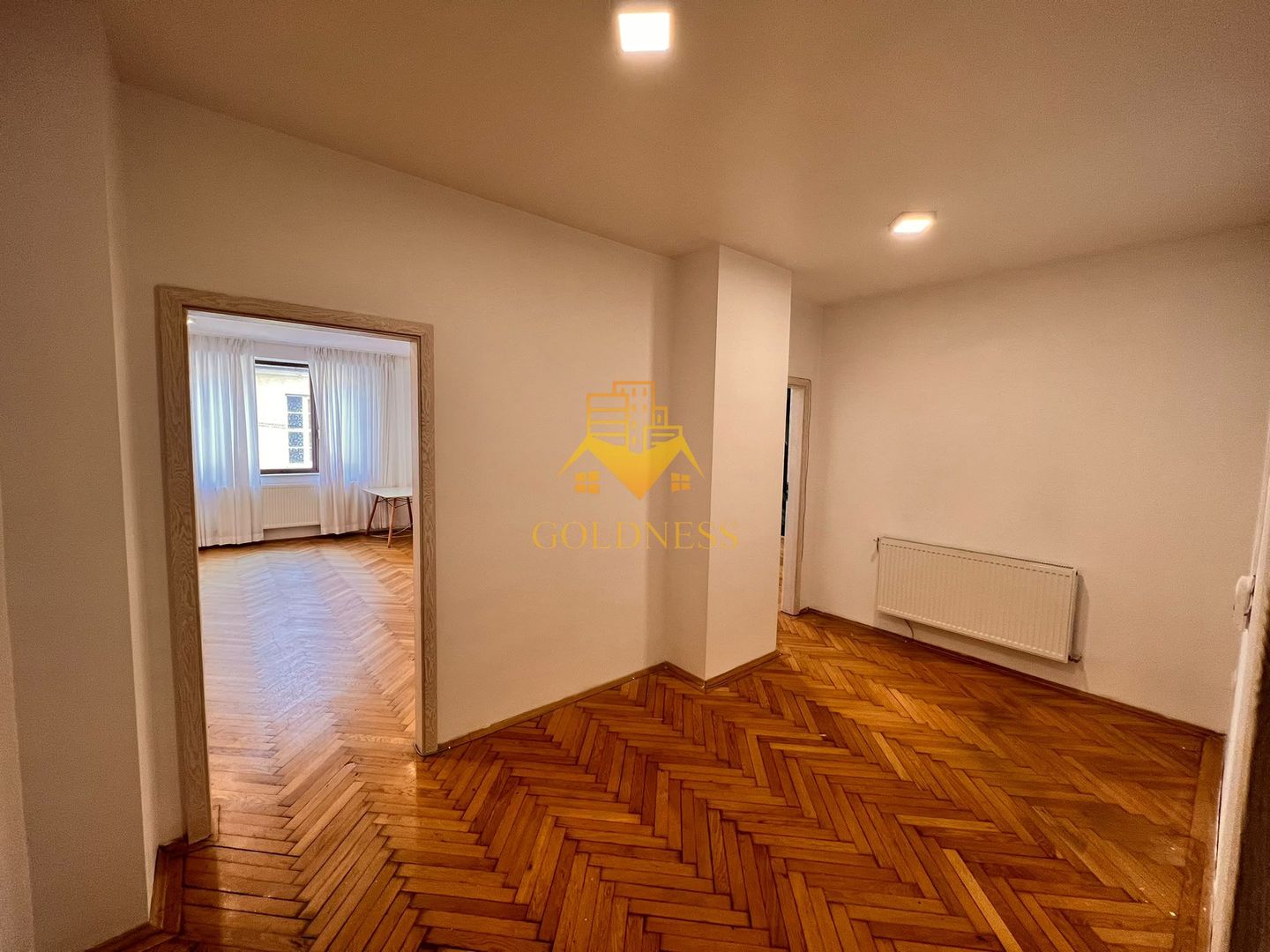 Spatiu birou/aparatament, 3 camere, decomandate, Eroilor Zona Teatru - Poză 8
