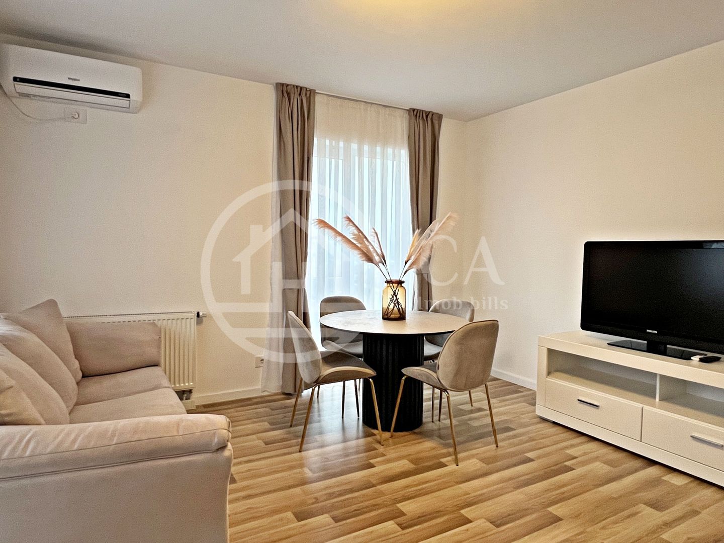 Apartament de inchiriat cu 3 camere in Prima Nufarul, Oradea - Poză 2