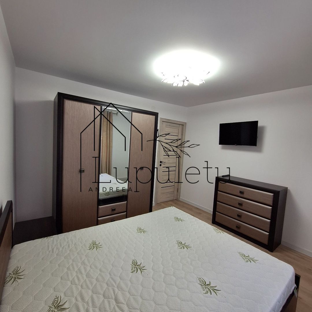 Apartament de Inchiriat | 3 Camere | Parter | Decomandat | Strand - Poză 4