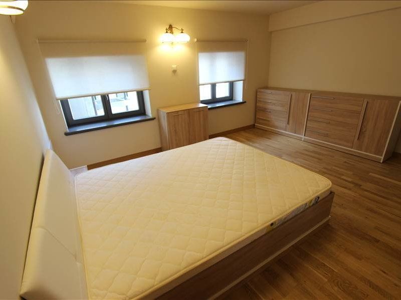 Apartament cu 3 camere de închiriat în zona Pța Unirii - Poză 9