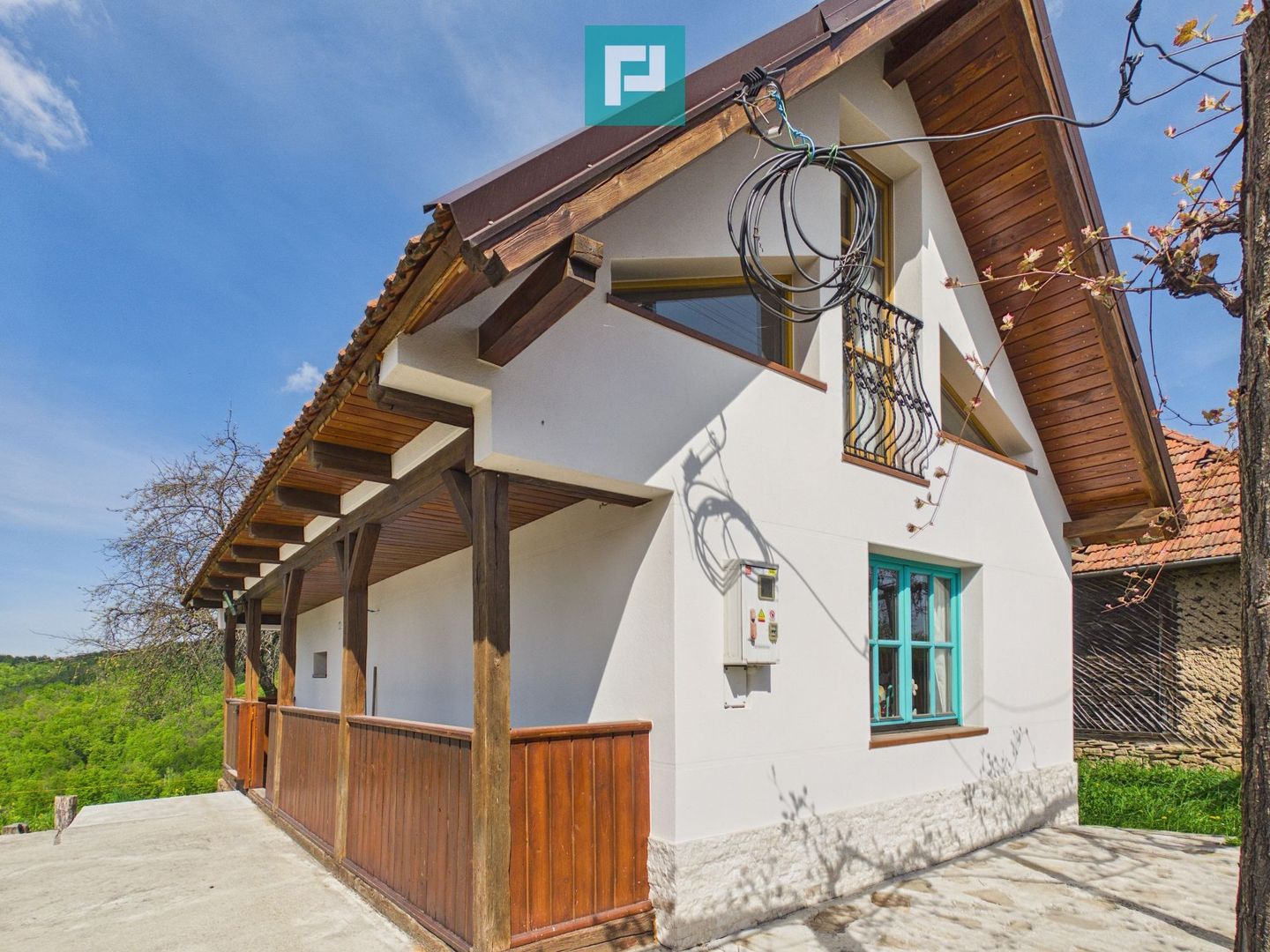 Casă pitorească de vacanță în Dulcele - Poză 1