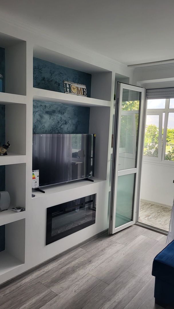 De inchiriat apartament cu 2 camere la Papadie, etaj 3, renovat, 550 E - Poză 1