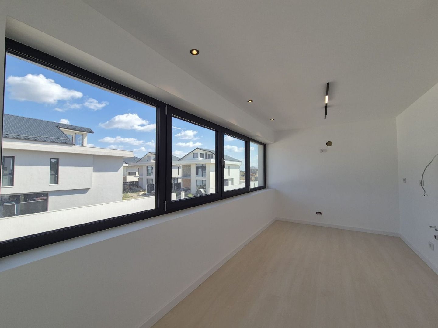 Vila P+1 | Complet finisata | - Poză 15