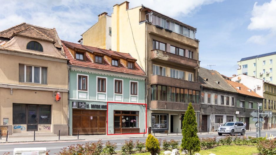 Spațiu comercial stradal de închiriat - Central - Iuliu Maniu - 72mp - Poză 1