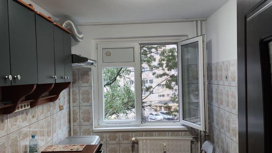 Apartament simpatic cu doua camere, zona Pacii - Poză 9