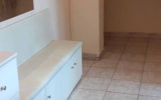 BRASADAS vinde ap 2 cam etaj 2/8 Careiului. - Poză 1