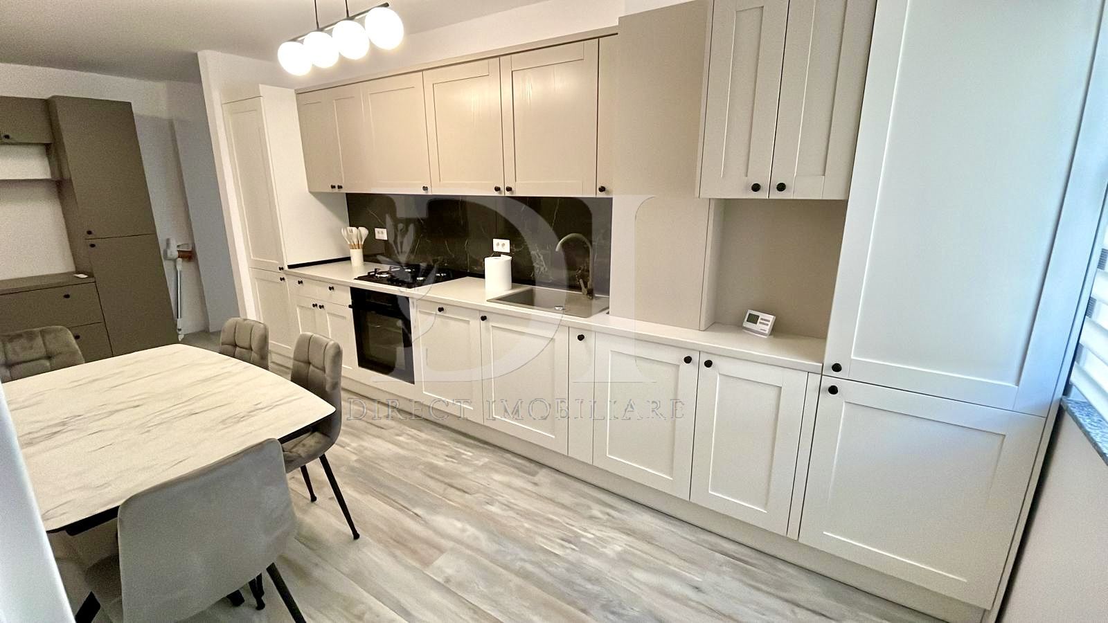 Apartament 3 camere de vanzare /  Zona Stadionului / Floresti - Poză 4